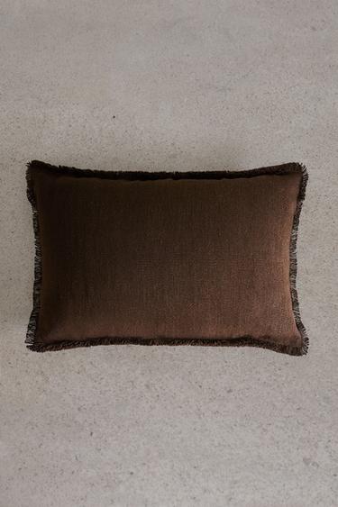 CUSHION 01 - Dark brown by Zara