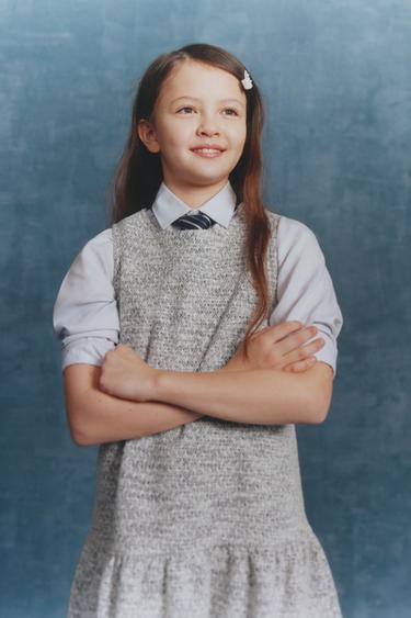 Zara {名称} - {颜色}