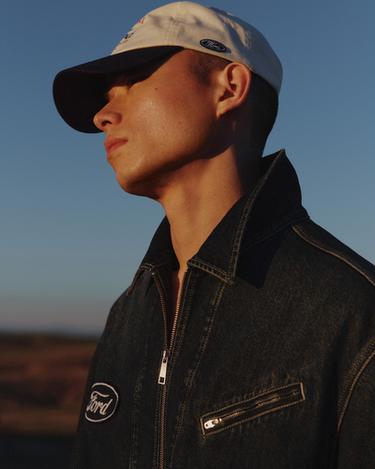 Zara {名称} - {颜色}