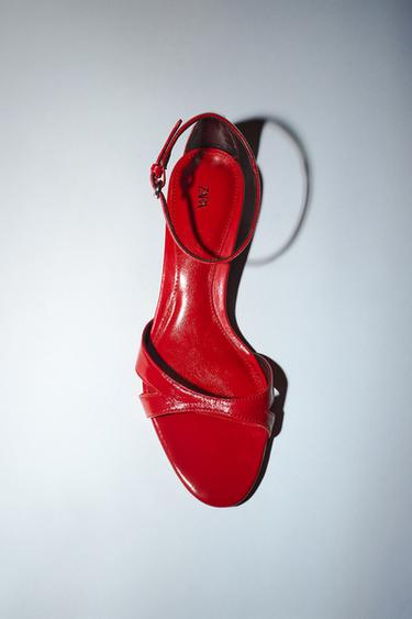 Zara {名称} - {颜色}