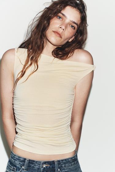 Zara {名称} - {颜色} - 0 图片