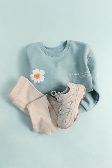 Zara {名称} - {颜色}