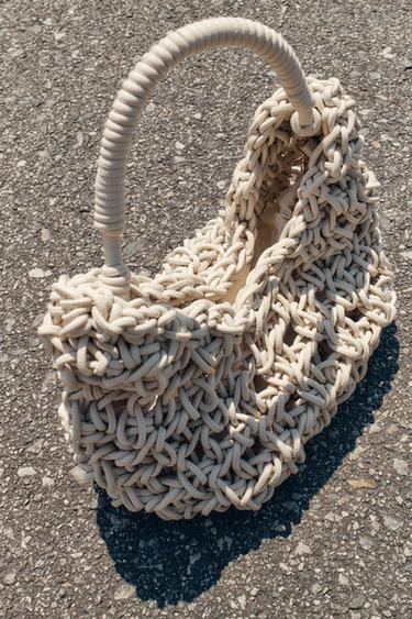 TOPSTITCHED BRAIDED HANDBAG - Ecru by Zara