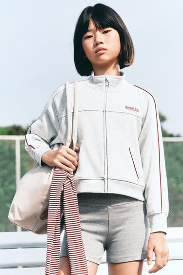 Zara {名称} - {颜色}