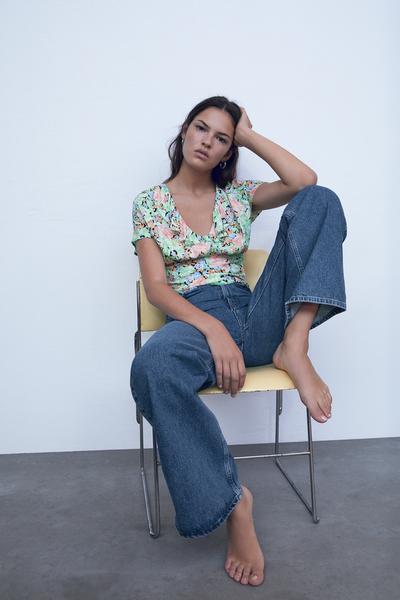 Image 1 of PRINTED CROPPED TOP from Zara